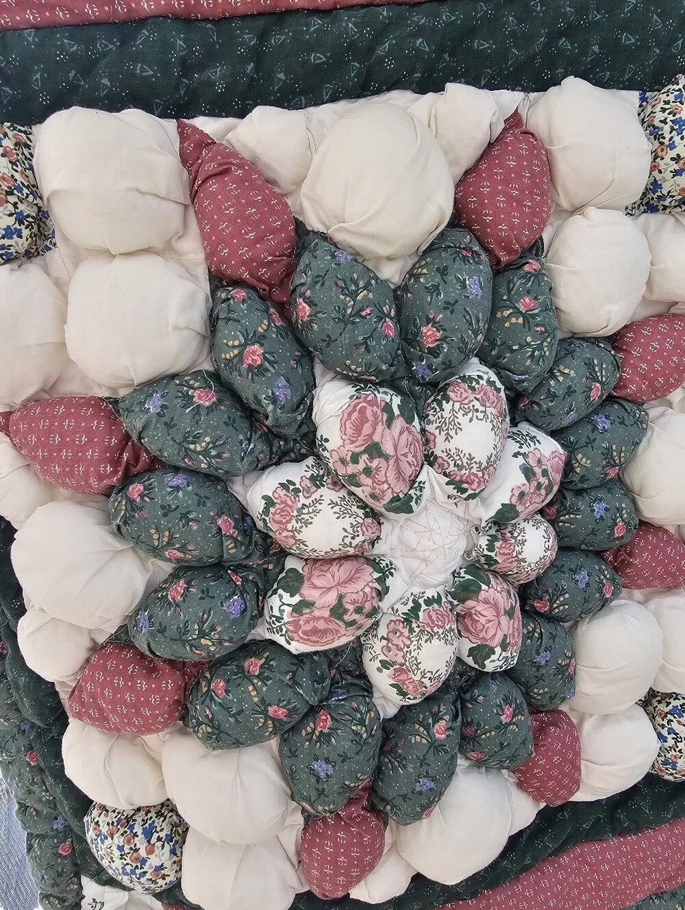 Puff Quilt Sham Nostalgia Home Fashions Bed Pillow Case Vintage Biscuit Flower
